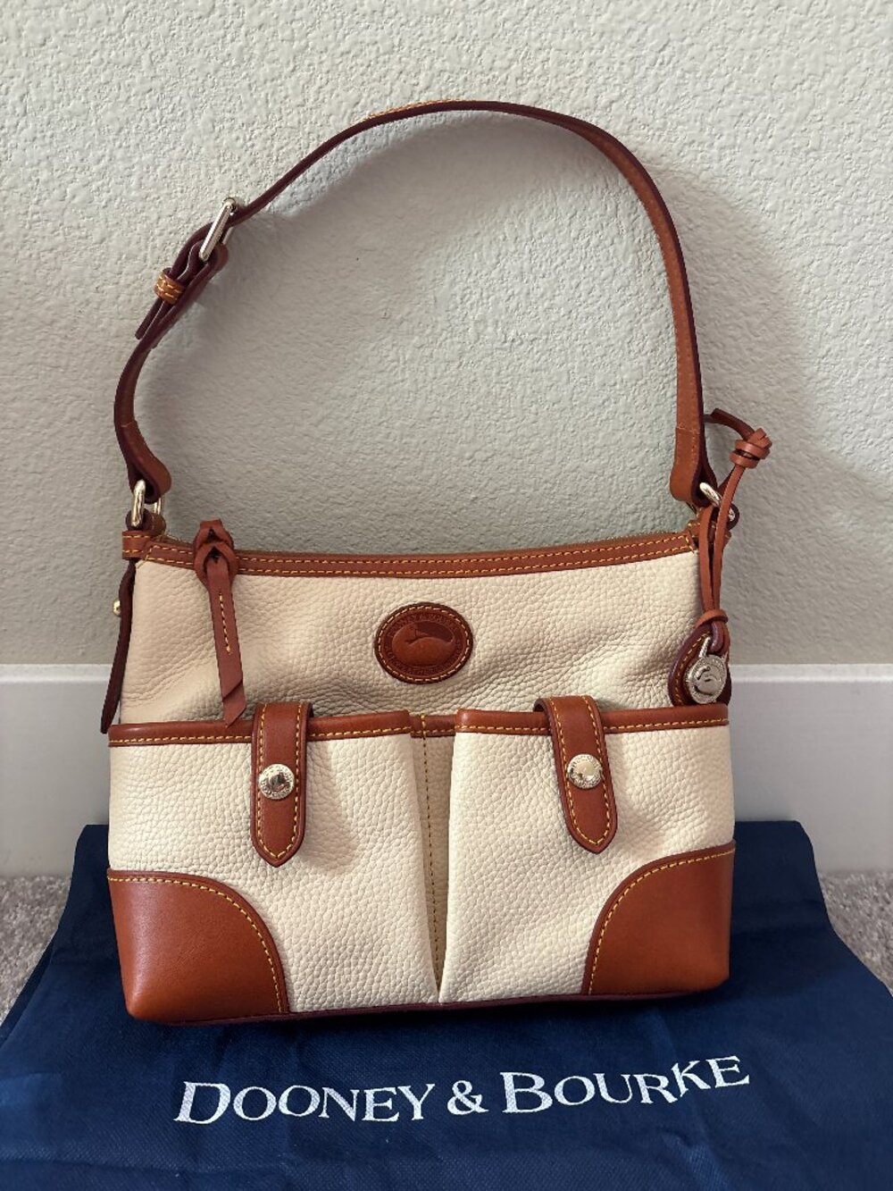 Dooney & Bourke Shoulder Bag Cross Body Ivory Tan Leather